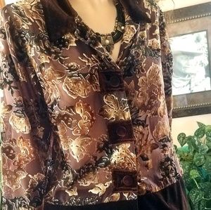 GIFTED Semi-sheer Top Velvet Roses & Trim EUC!